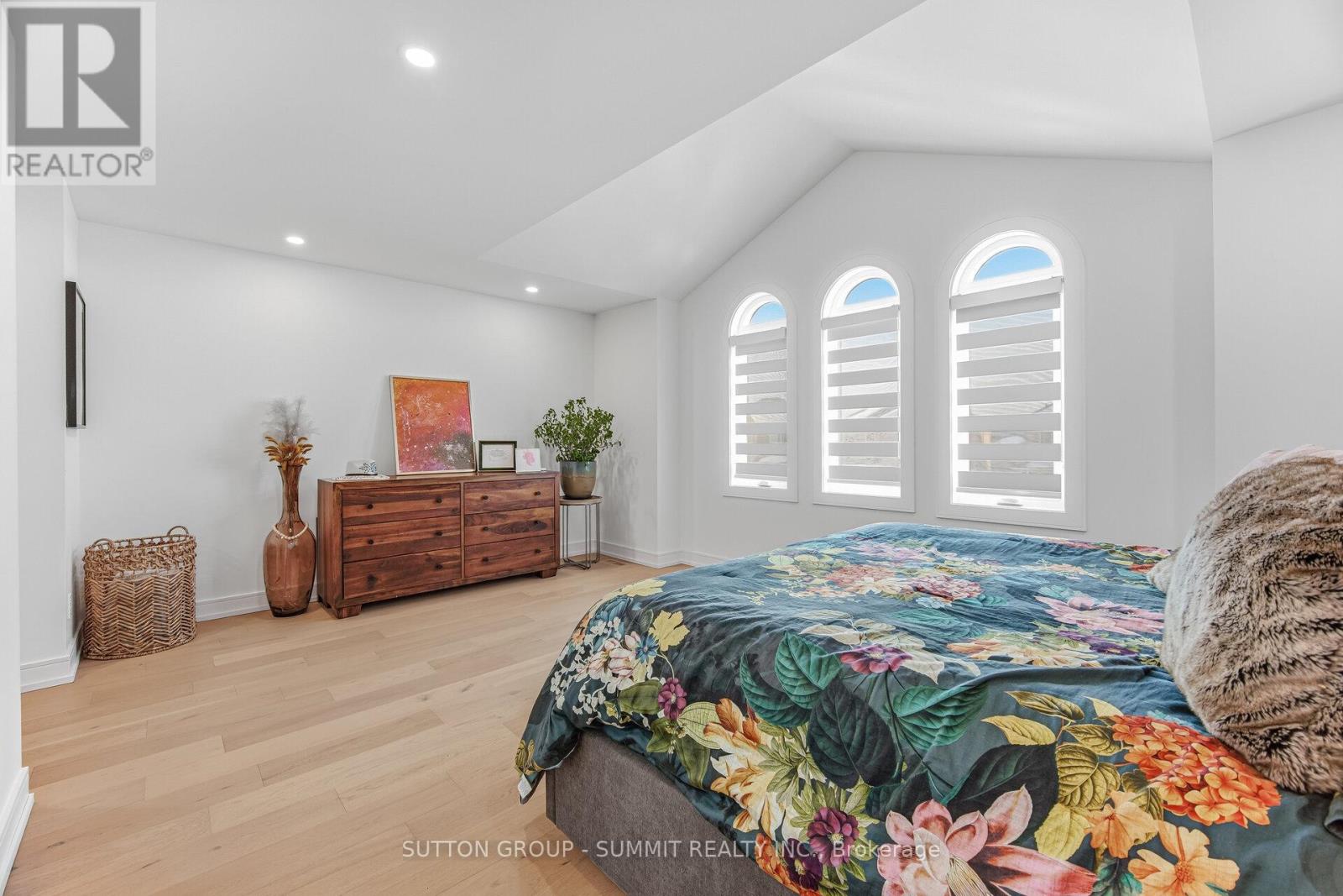 72 Ravineview Drive, Vaughan, Ontario  L6A 3T6 - Photo 24 - N12846568