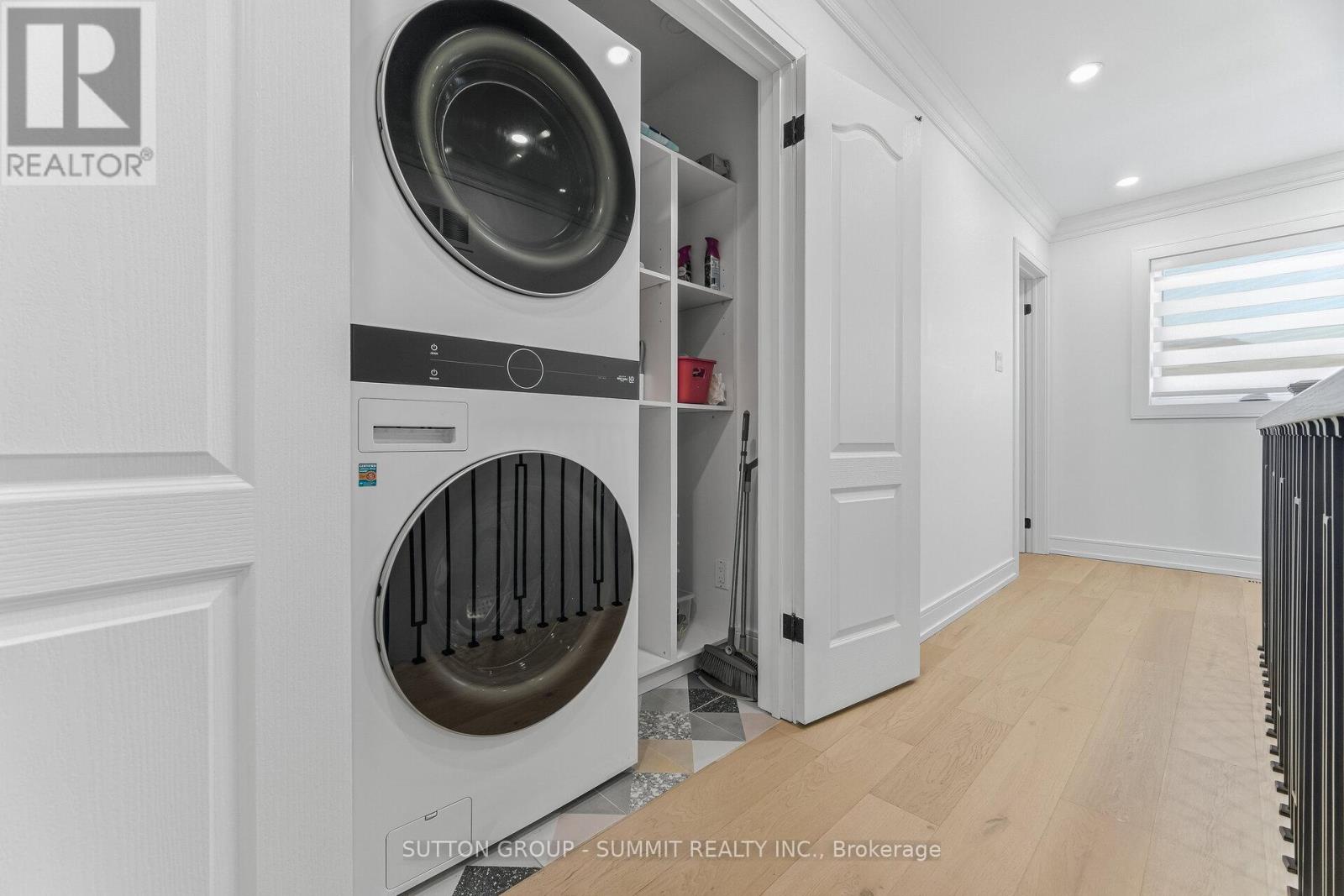 72 Ravineview Drive, Vaughan, Ontario  L6A 3T6 - Photo 35 - N12846568