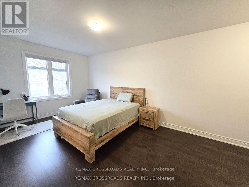 12 Schmeltzer Crescent, Richmond Hill, Ontario  L4E 1A2 - Photo 10 - N12849164