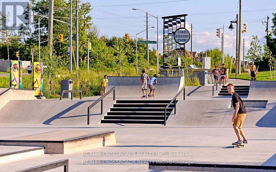 12 Schmeltzer Crescent, Richmond Hill, Ontario  L4E 1A2 - Photo 16 - N12849164