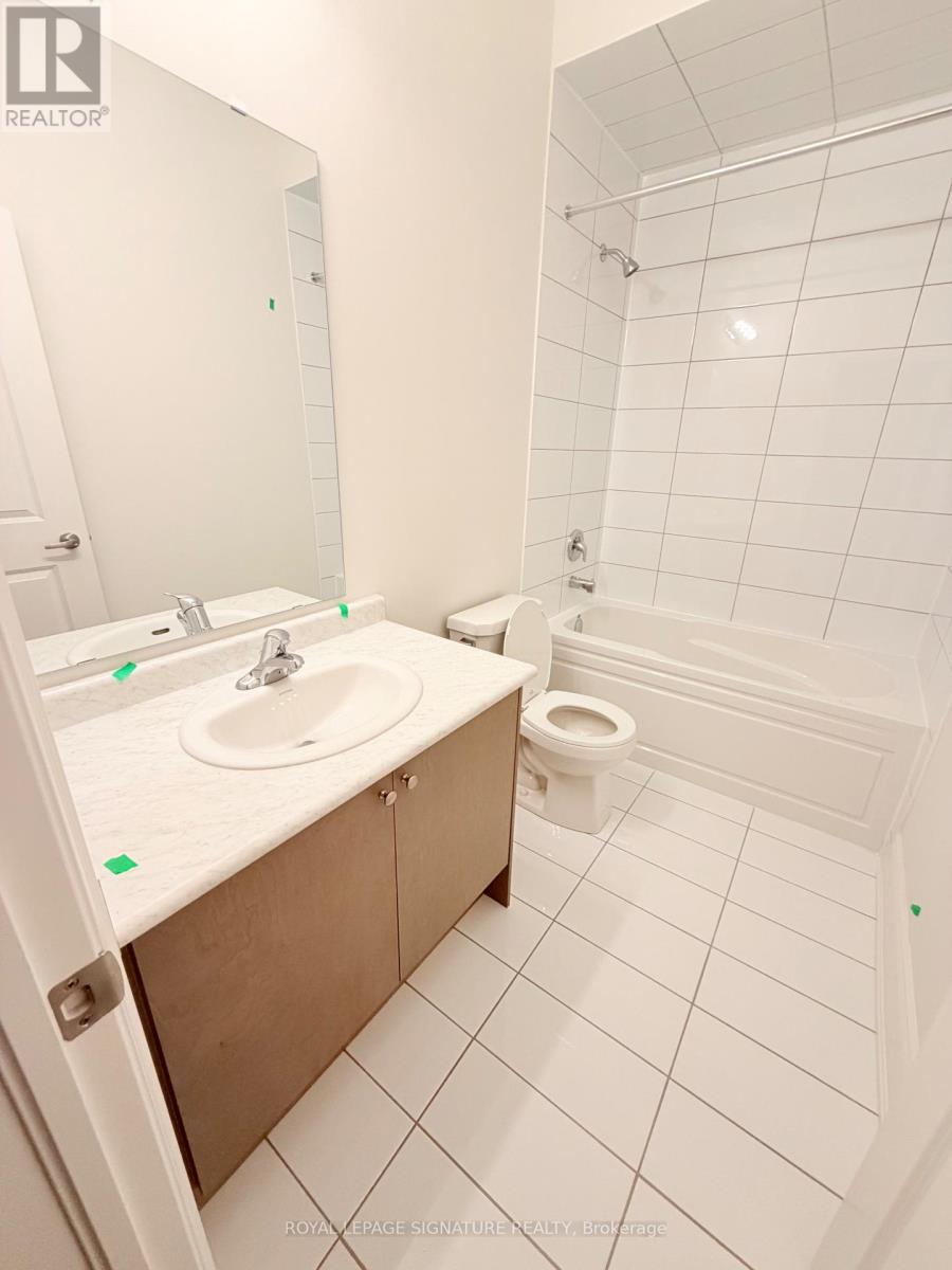 8 Art Leech Drive, Richmond Hill, Ontario  L4E 3R9 - Photo 18 - N12874804