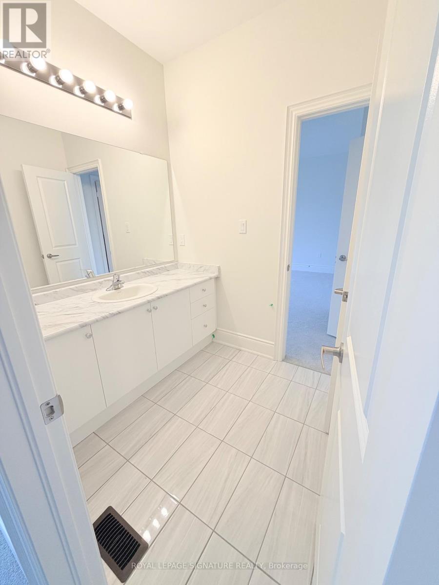 8 Art Leech Drive, Richmond Hill, Ontario  L4E 3R9 - Photo 21 - N12874804