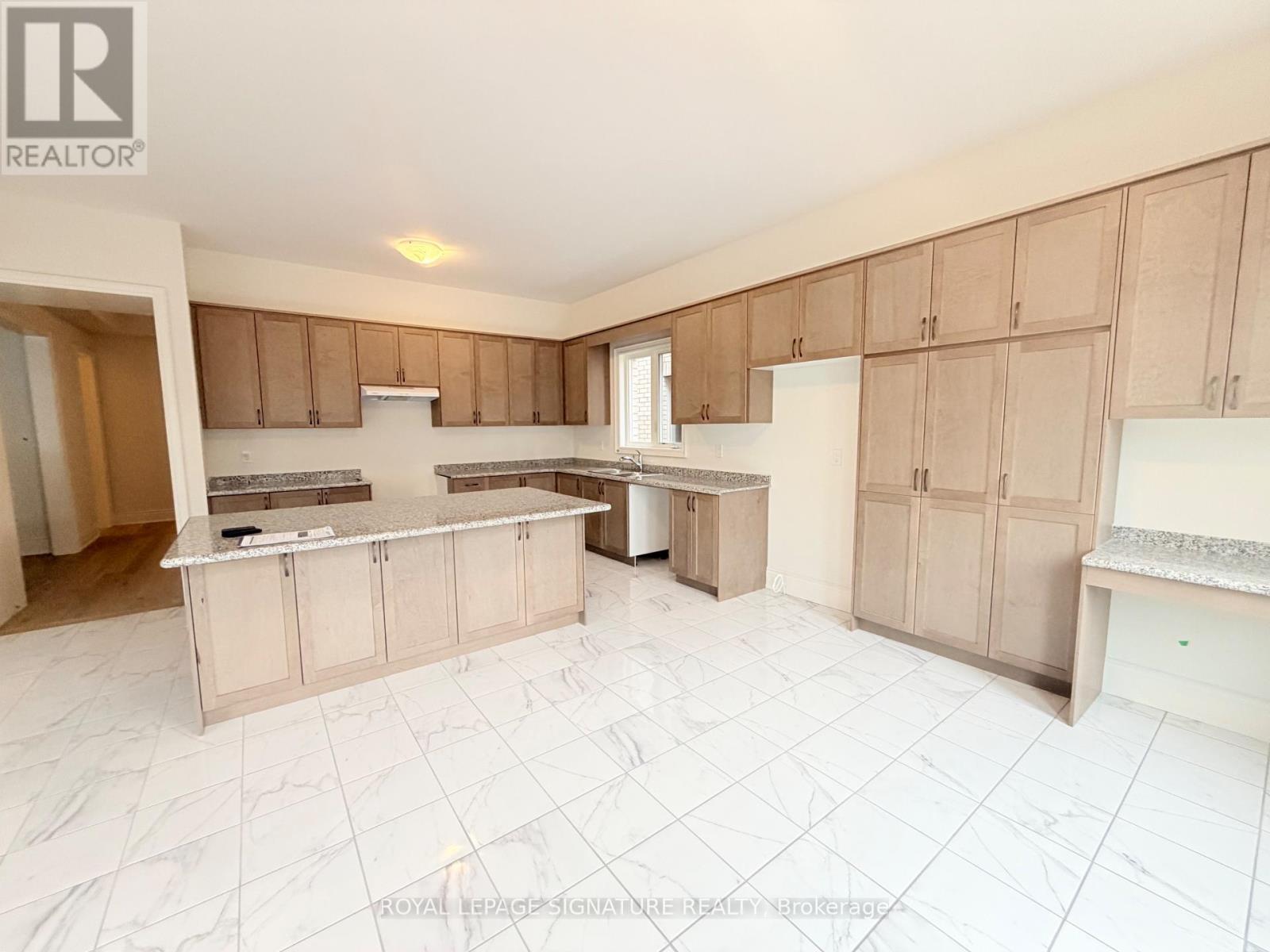 8 Art Leech Drive, Richmond Hill, Ontario  L4E 3R9 - Photo 38 - N12874804