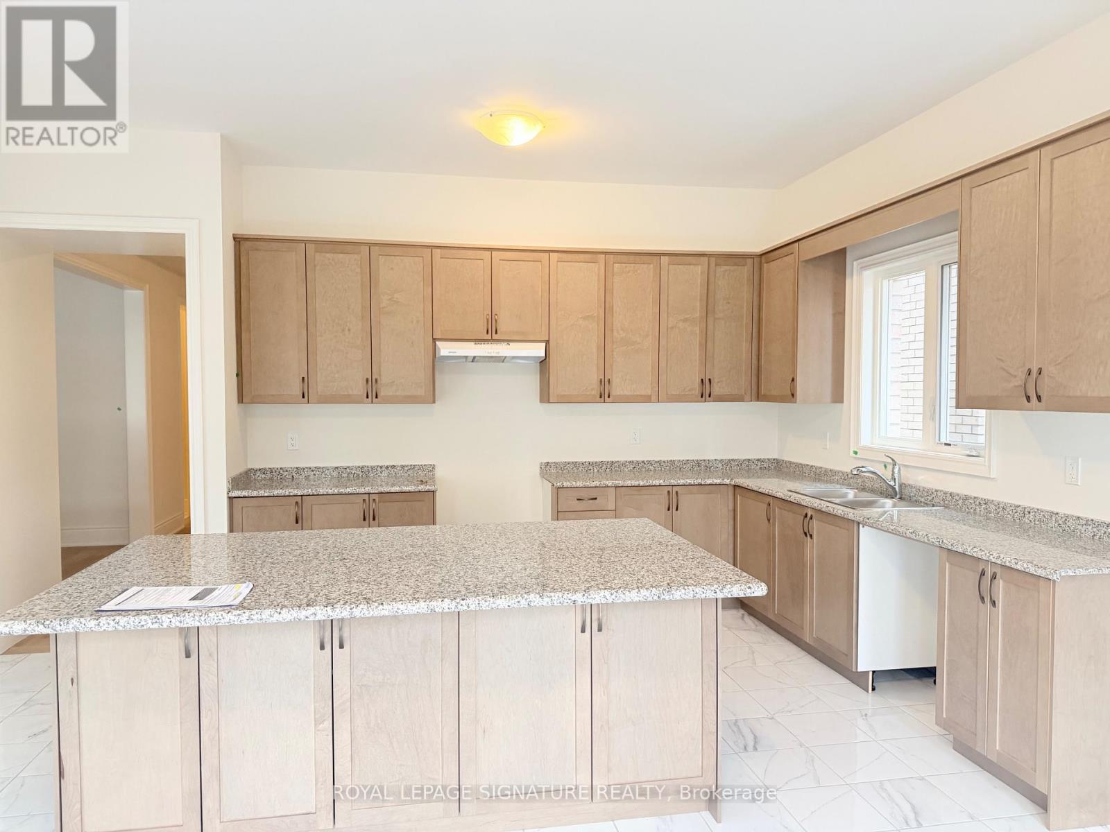 8 Art Leech Drive, Richmond Hill, Ontario  L4E 3R9 - Photo 39 - N12874804