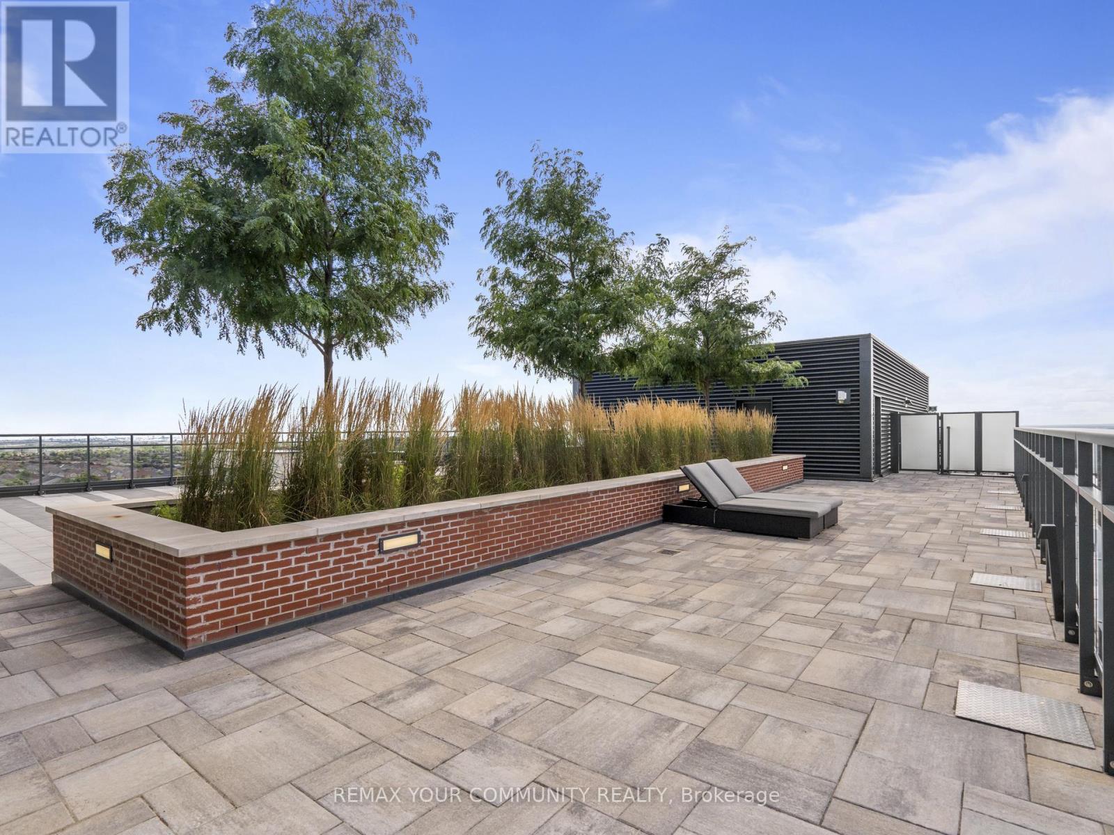 1012 - 99 Eagle Rock Way, Vaughan, Ontario  L6A 5A7 - Photo 33 - N12886104