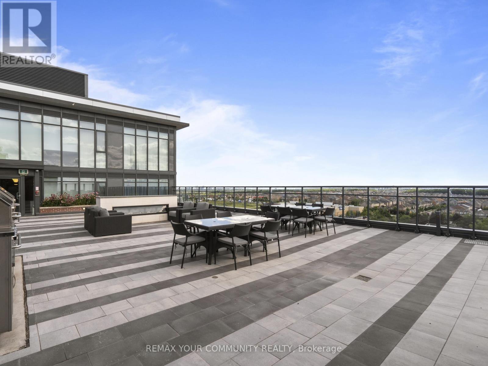 1012 - 99 Eagle Rock Way, Vaughan, Ontario  L6A 5A7 - Photo 36 - N12886104