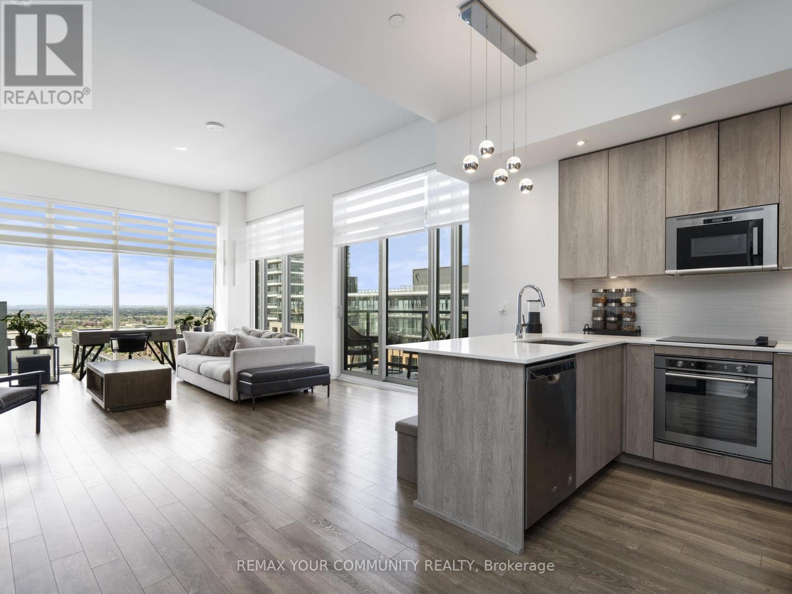 1012 - 99 Eagle Rock Way, Vaughan, Ontario  L6A 5A7 - Photo 7 - N12886104