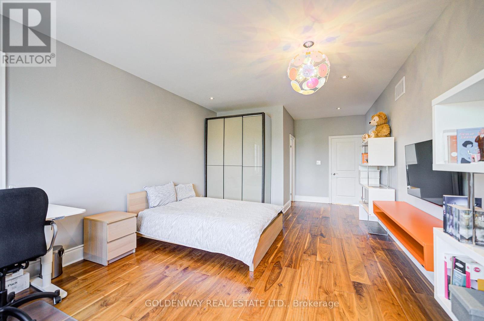 229 Hunterwood Chase, Vaughan, Ontario  L6A 4R2 - Photo 27 - N12886244