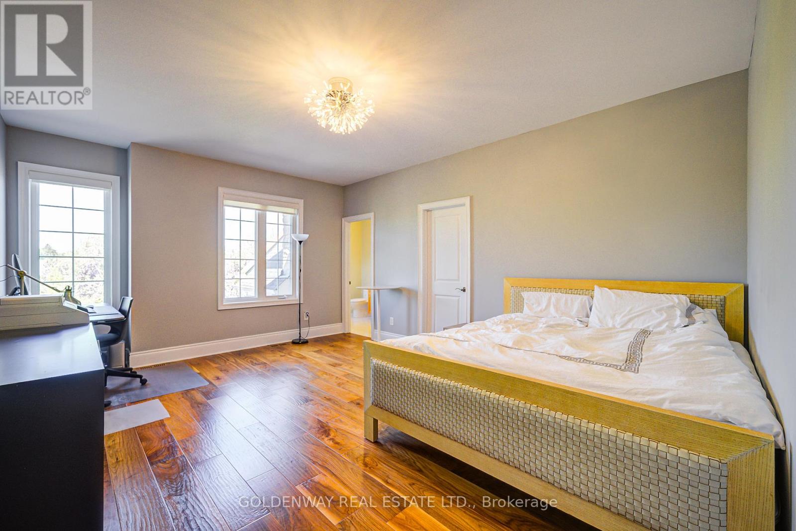 229 Hunterwood Chase, Vaughan, Ontario  L6A 4R2 - Photo 30 - N12886244