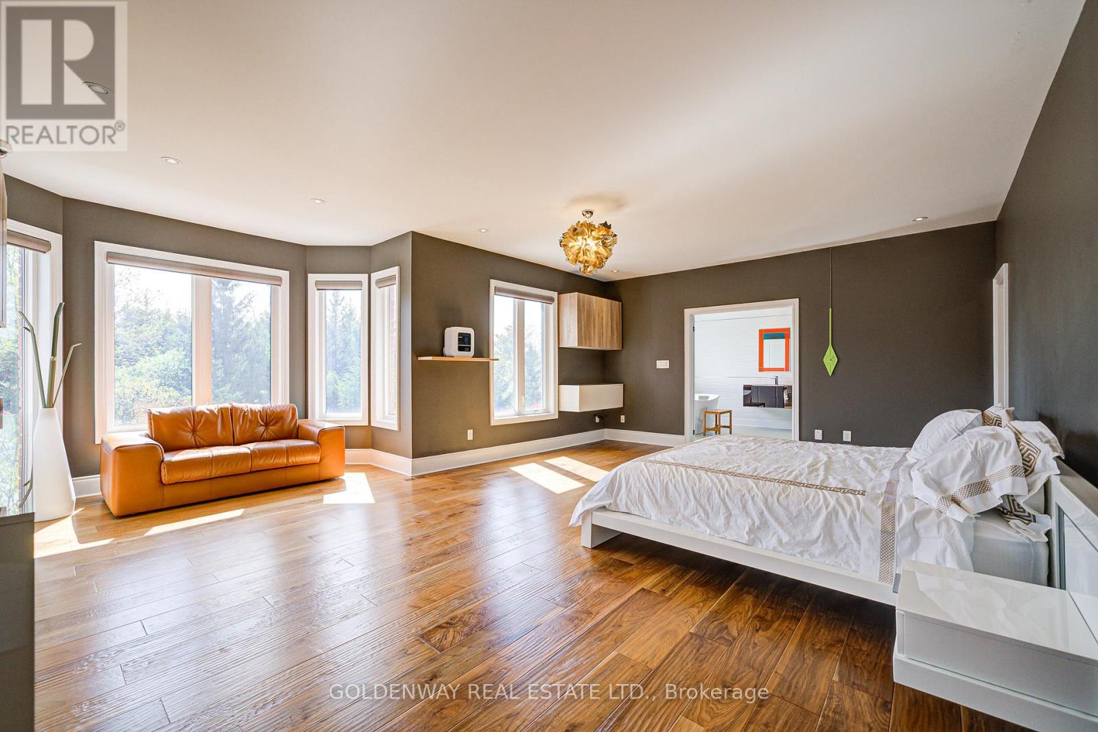 229 Hunterwood Chase, Vaughan, Ontario  L6A 4R2 - Photo 37 - N12886244