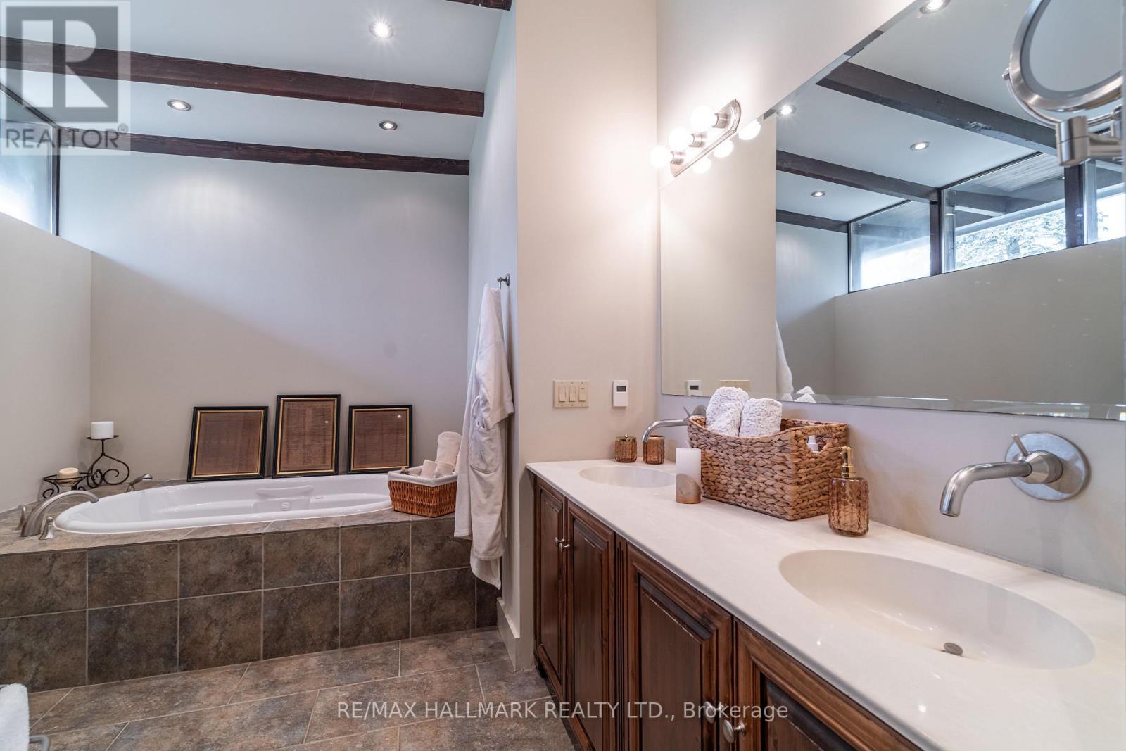 6165 19th Avenue, Markham, Ontario  L3P 3J3 - Photo 22 - N12910606