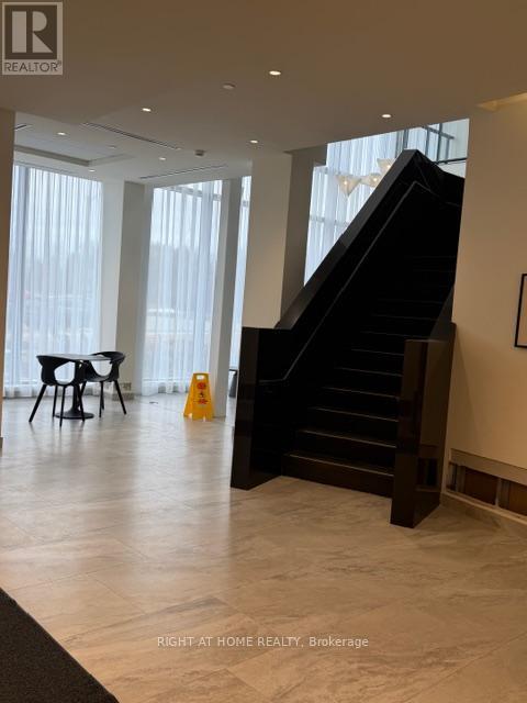 307 - 6 David Eyer Road, Richmond Hill, Ontario  L4S 0N5 - Photo 11 - N12917390