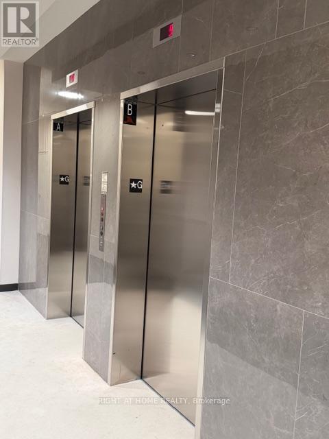 307 - 6 David Eyer Road, Richmond Hill, Ontario  L4S 0N5 - Photo 13 - N12917390