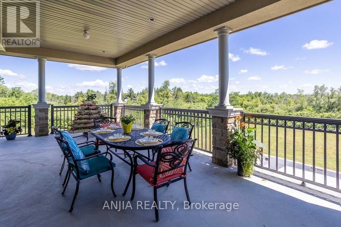 115 Stallions Court, Vaughan, Ontario  L6A 4V5 - Photo 12 - N12923174