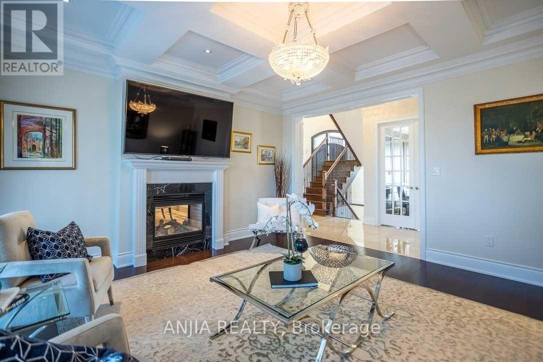 115 Stallions Court, Vaughan, Ontario  L6A 4V5 - Photo 7 - N12923174